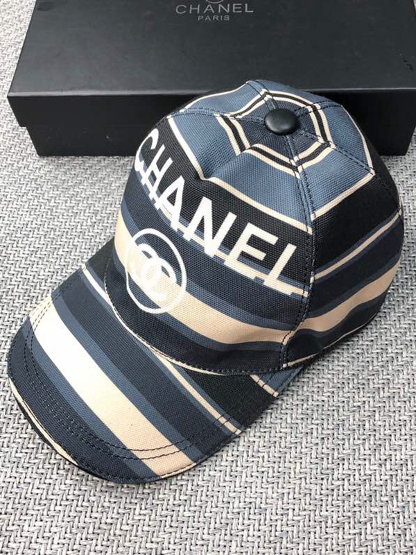 ブランド帽子正面デザイン